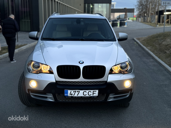 BMW Х5 e70 3.0 173квт (фото #2)
