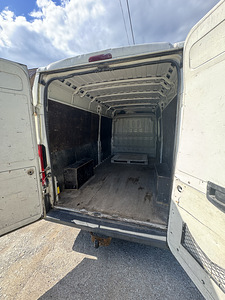 PEUGEOT BOXER (5 foto / 11)
