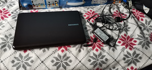 Samsung sülearvuti (2 foto / 3)