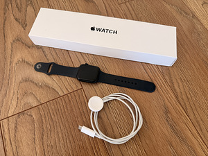 Apple Watch SE GPS+LTE (2 foto / 3)