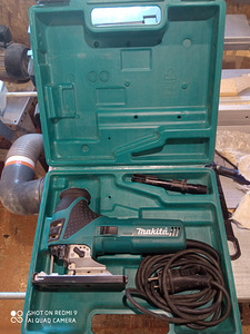 Makita 4351FCT (1 foto / 1)
