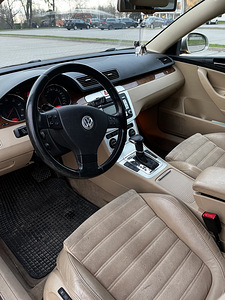 Volkswagen Passat (5 foto / 8)
