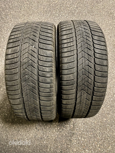 2x 255/35 R21 Pirelli Zottozero 3