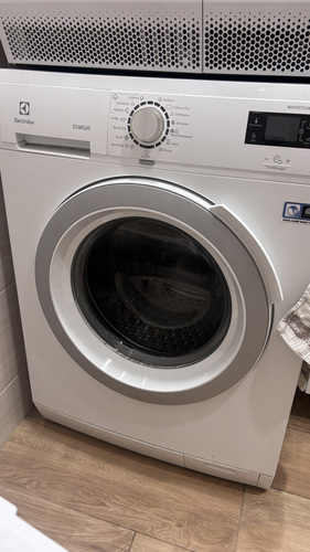 Стиральная машина Electrolux