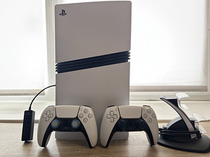 Playstation 5 PRO (1 фото из 1)