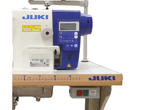 JUKI DDL-7000AS-7 LOCKSTITCH/Juki õmblusmasin (4 foto / 4)