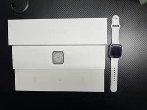 Apple Watch Series 8 - 45mm, GPS (1 foto / 4)