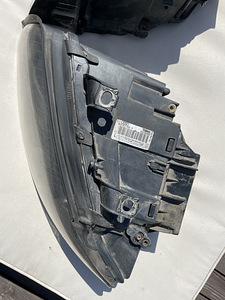 Audi a4 b6 orginaal xenon tuled (4 foto / 10)