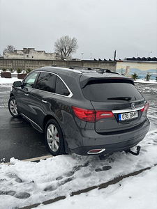 Acura MDX (4 foto / 12)