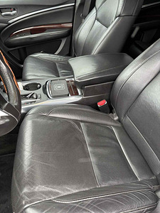 Acura MDX (8 foto / 12)