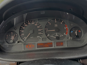 BMW 330D 135kw (13 foto / 15)