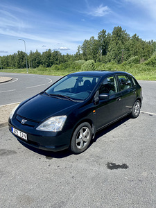 Honda Civic 1.6 manual (3 foto / 8)