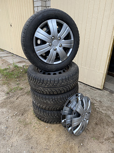 5x112 205/60/ r15 audi (1 foto / 4)