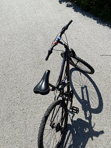 Bike with double suspension (6 foto / 6)