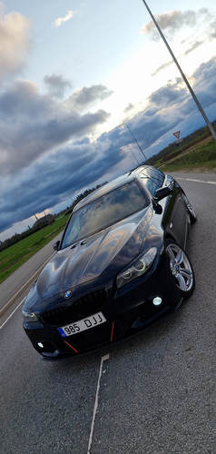 BMW F11 530d 180kw 2011a.