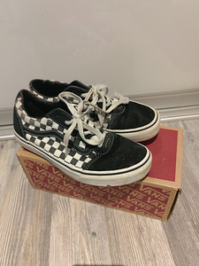 Кеды Vans (1 фото из 3)