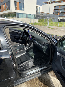 AUDI A4B7 3.0 150kw quattro atm 2005a (1 foto / 13)