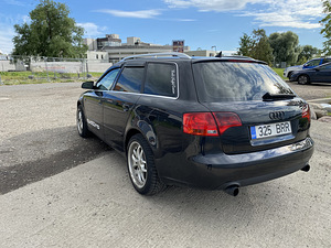 AUDI A4B7 3.0 150kw quattro atm 2005a (4 foto / 13)