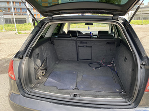 AUDI A4B7 3.0 150kw quattro atm 2005a (5 foto / 13)