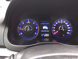 Hyundai i 40 (12 foto / 15)