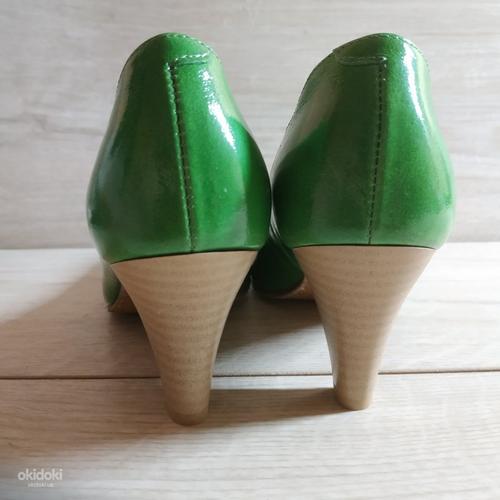 Красивые , фирменные кожаные женские туфли от Alpina 36-37 (фото #9)