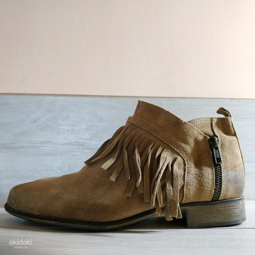 Шкіряні стильні фірмові черевики з бахромою від Catwalk- 39 (фото #2)