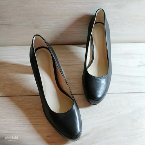 Кожаные фирменные женские туфли от Max- 38 р кожа везде (фото #1)
