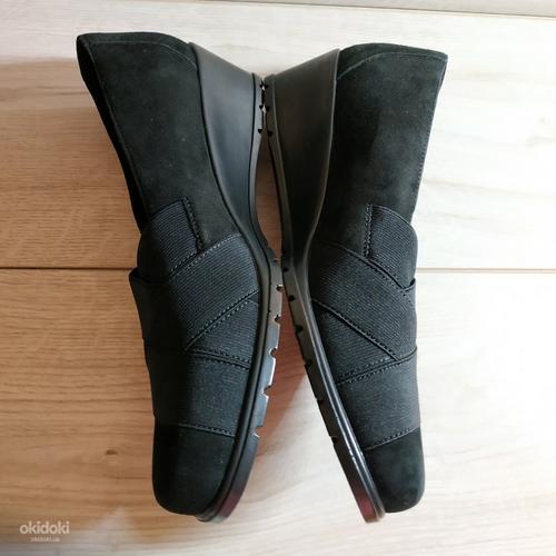 Кожаные фирменные женские туфли от Medicus - 39 р Новые (фото #3)