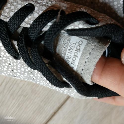 Шкіряні фірмові кросівки для малюка від Adidas - 20 р (фото #4)