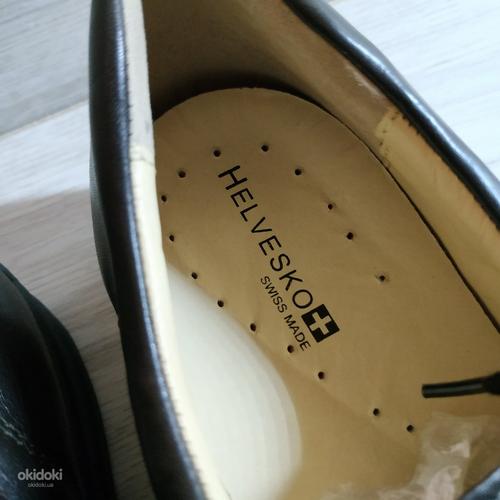 Шкіряні фірмові туфлі на широку ніжку від Helvesko - 39 р (фото #3)