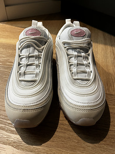 Nike tossud nr 40 (2 foto / 5)