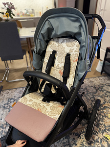 Thule Urban Glide 4-wheel+ lisad (9 foto / 10)