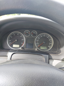 Volkswagen passat variant 2001 (8 foto / 8)