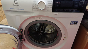 Müüa pesumasin Electrolux (2 foto / 3)