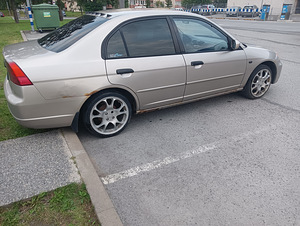 Хонда Цивик 1.6 АТ 2001 (4 фото из 5)