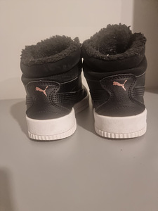 Кроссовки Puma (3 фото из 5)