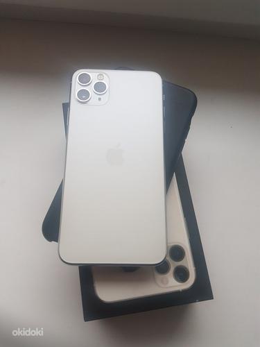 iPhone 11 Pro Max 64 ГБ white (фото #1)
