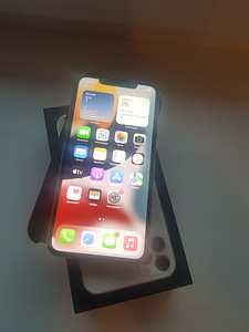 iPhone 11 Pro Max 64GB white (2 foto / 3)