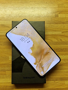 Samsung s22 (128gb) (1 foto / 4)