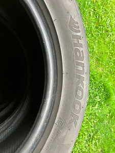 Летние шины Hankook Ventus S1 evo2 SUV (7 фото из 8)