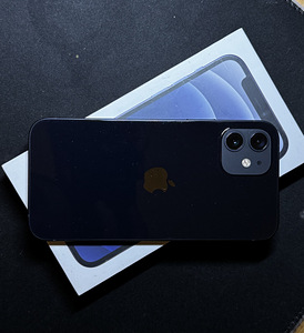 iPhone 12 128gb (2 foto / 3)