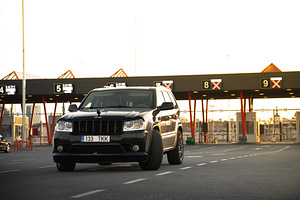 Grand cherokee wk1 (6 foto / 14)