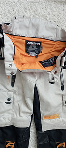 AKITO DESERT MOTOPÜKSID. SIZE S -SHORT. Nagu uus (4 foto / 4)
