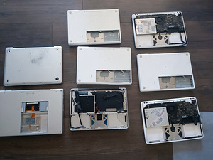Apple macbook/pro. На запчасти (2 фото из 3)