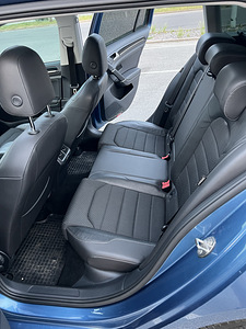 Volkswagen Golf VII 2.0 TDI Highline (8 foto / 14)