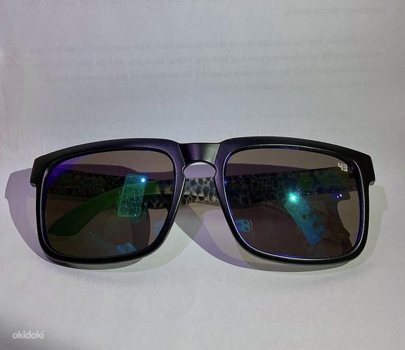 Солнцезащитные очки Spy Optic (фото #1)