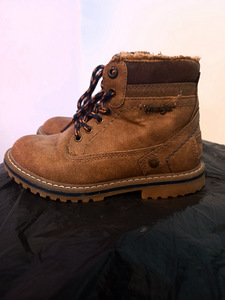 Оригинальные сапоги Wrangler для мальчика (4 фото из 4)