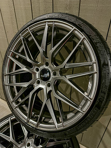 Japan Racing erilaiused veljed R19 5x114,3 (3 foto / 9)