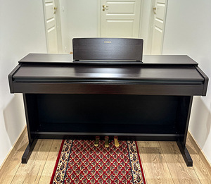 Digiklaver Yamaha YDP-143 (1 foto / 2)
