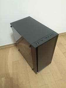 Xeon E5-2670/X79/64GB RAM/SSD 128GB/HDD 1TB/Radeon RX 470 8G (1 foto / 10)